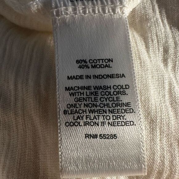 Express One Eleven cream long floor length sleeveless top - Picture 10 of 10